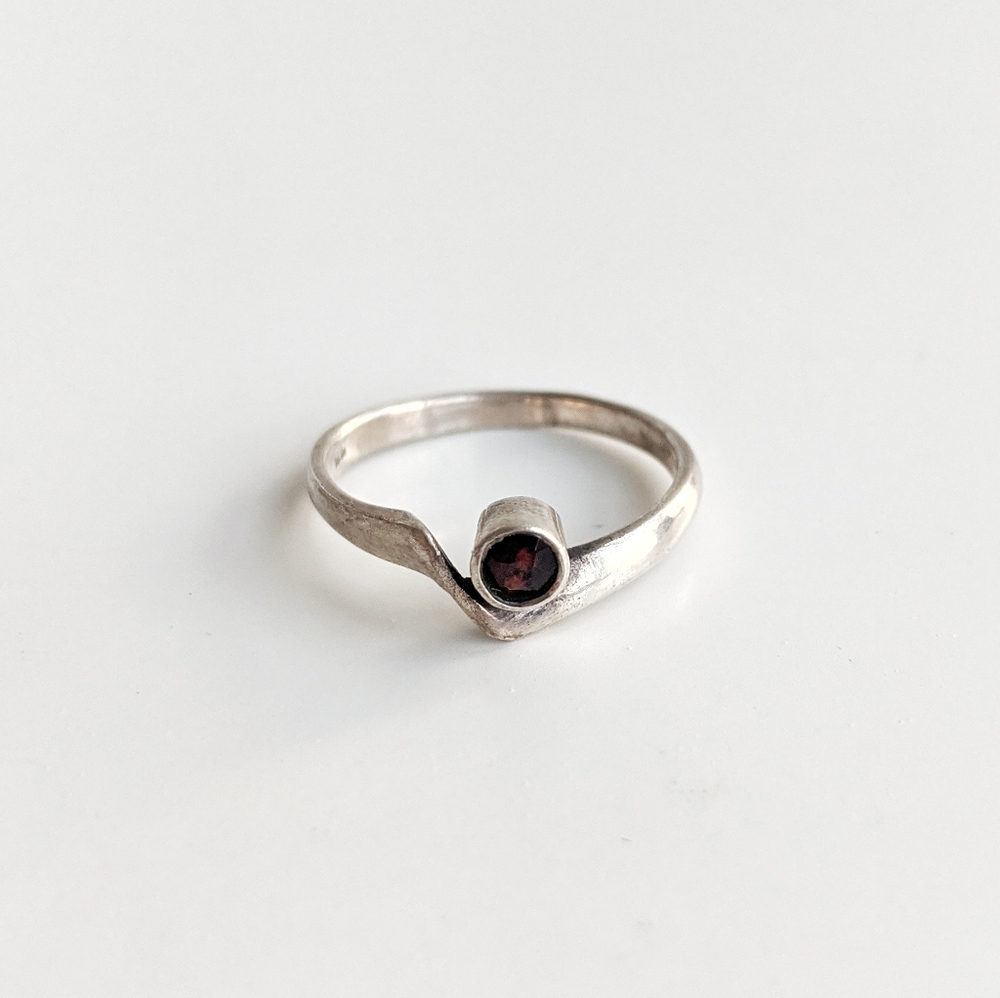 Modernist sterling and garnet ring Size 5.25